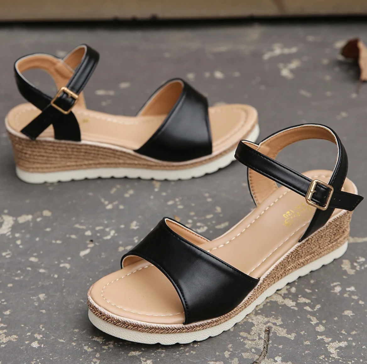 ElegantBuckle™ | Sandalo estivo da Donna